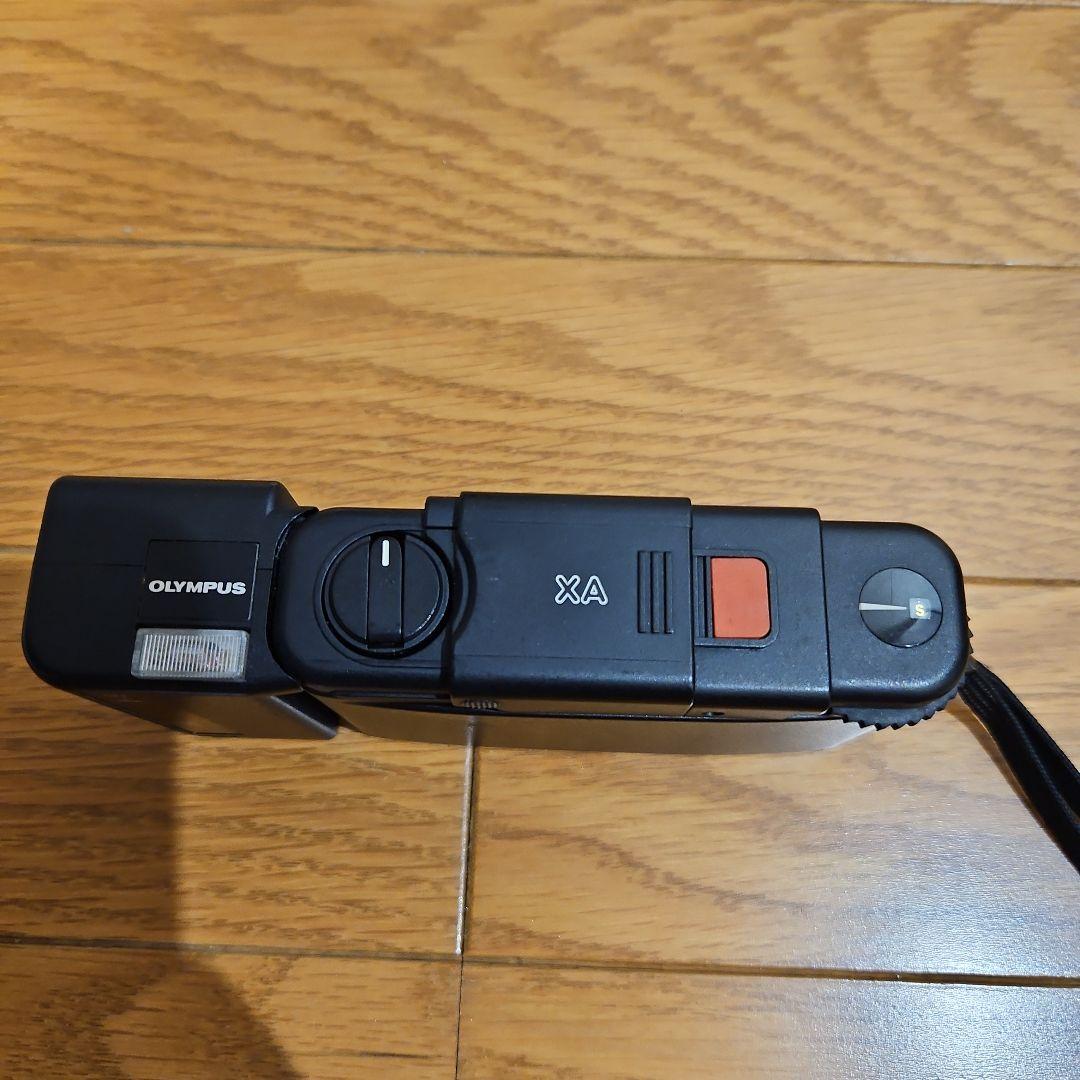 OLYMPUS　カメラ　A11
