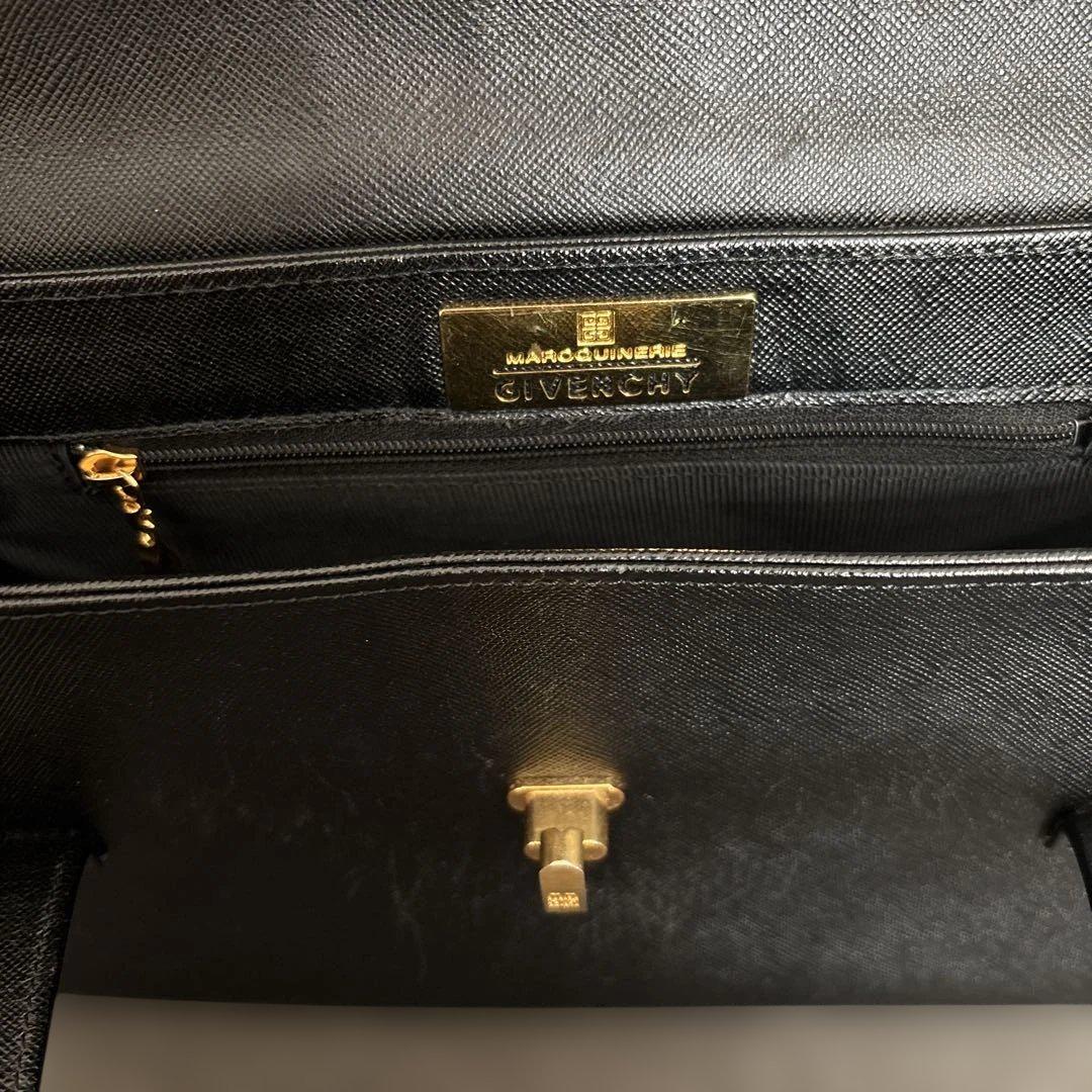 【送料関税込】GIVENCHY - レザートップハンドルバッグ 美品✨♥️GIVENCHY♥️ ジバンシィ トップハンドル
