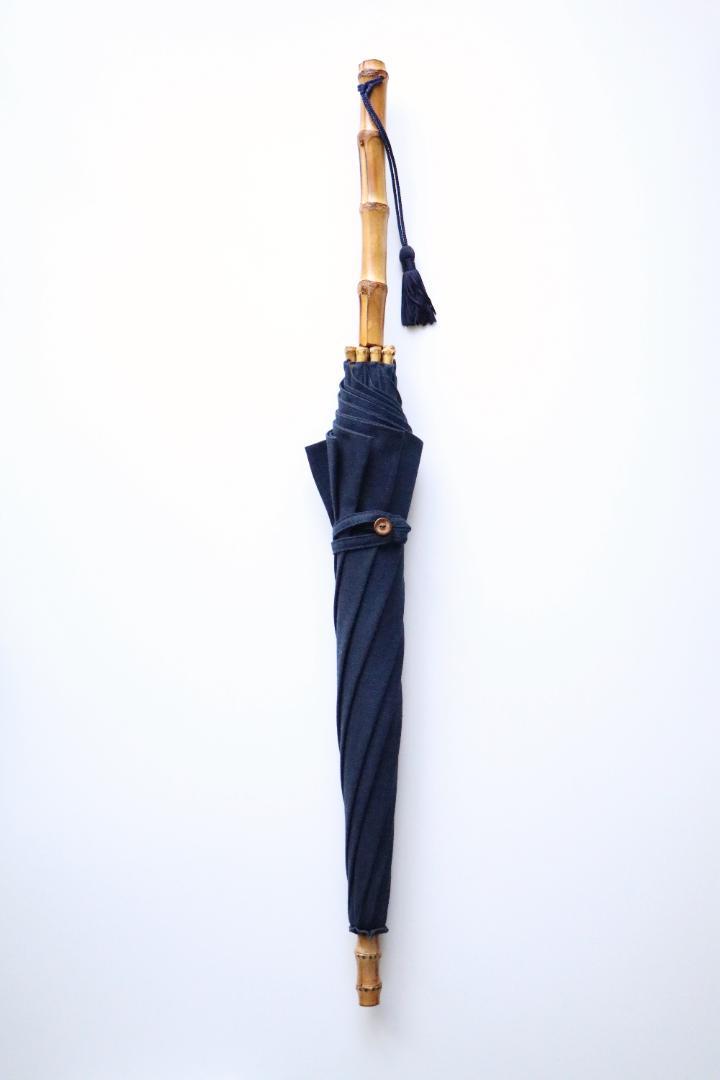 芸能人愛用
【新品未使用】キツネノタスキ長傘 武州藍染め 定価20,900円 傘 芸能人愛用
【新品未使用】キツネノタスキ長傘 武州藍染め 定価20,900円 傘