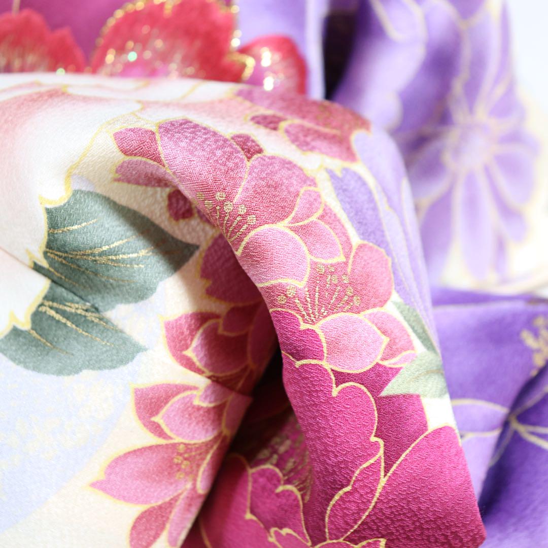 E261☆送料込み❣️仮絵羽 未仕立て 振袖 牡丹模様 刺繍 八掛付き❣️