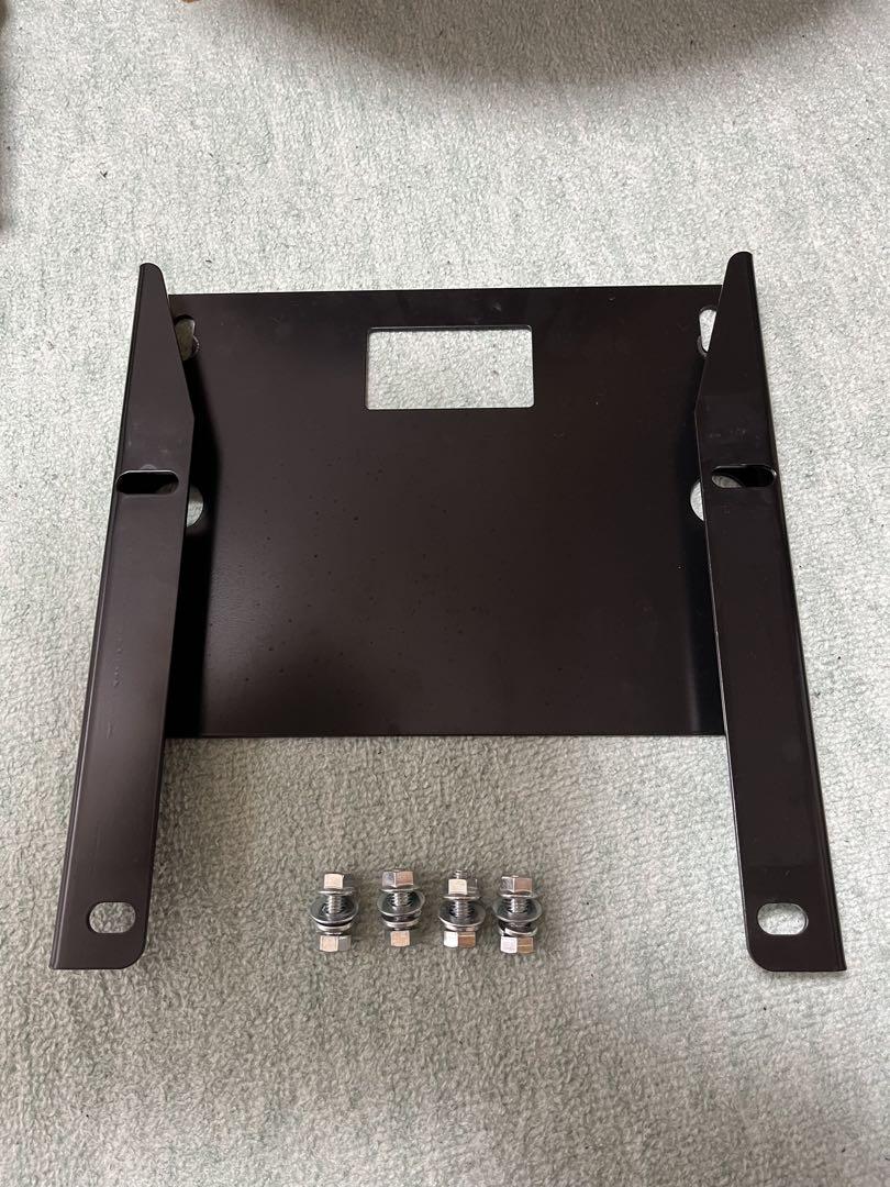 ジムニー JB64W スペアタイヤ移動ブラケット　ファッドスター