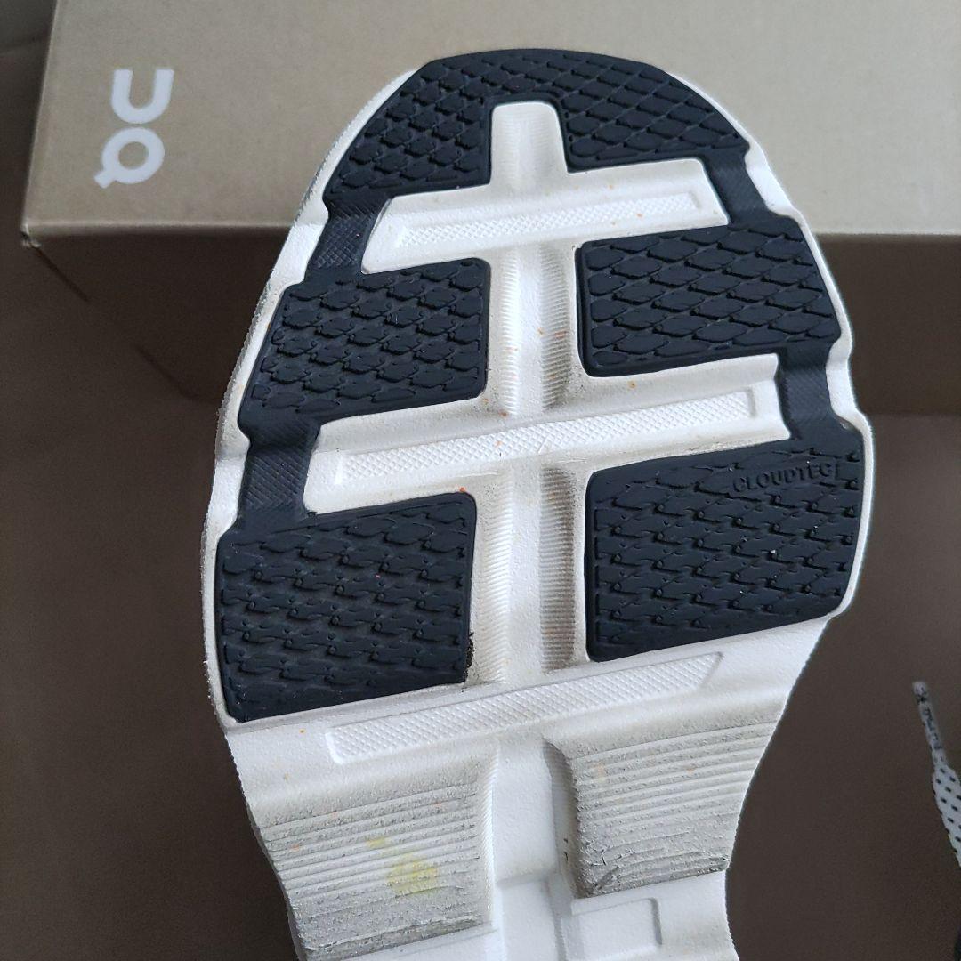 onクラウドモンスター2 正規品25㎝