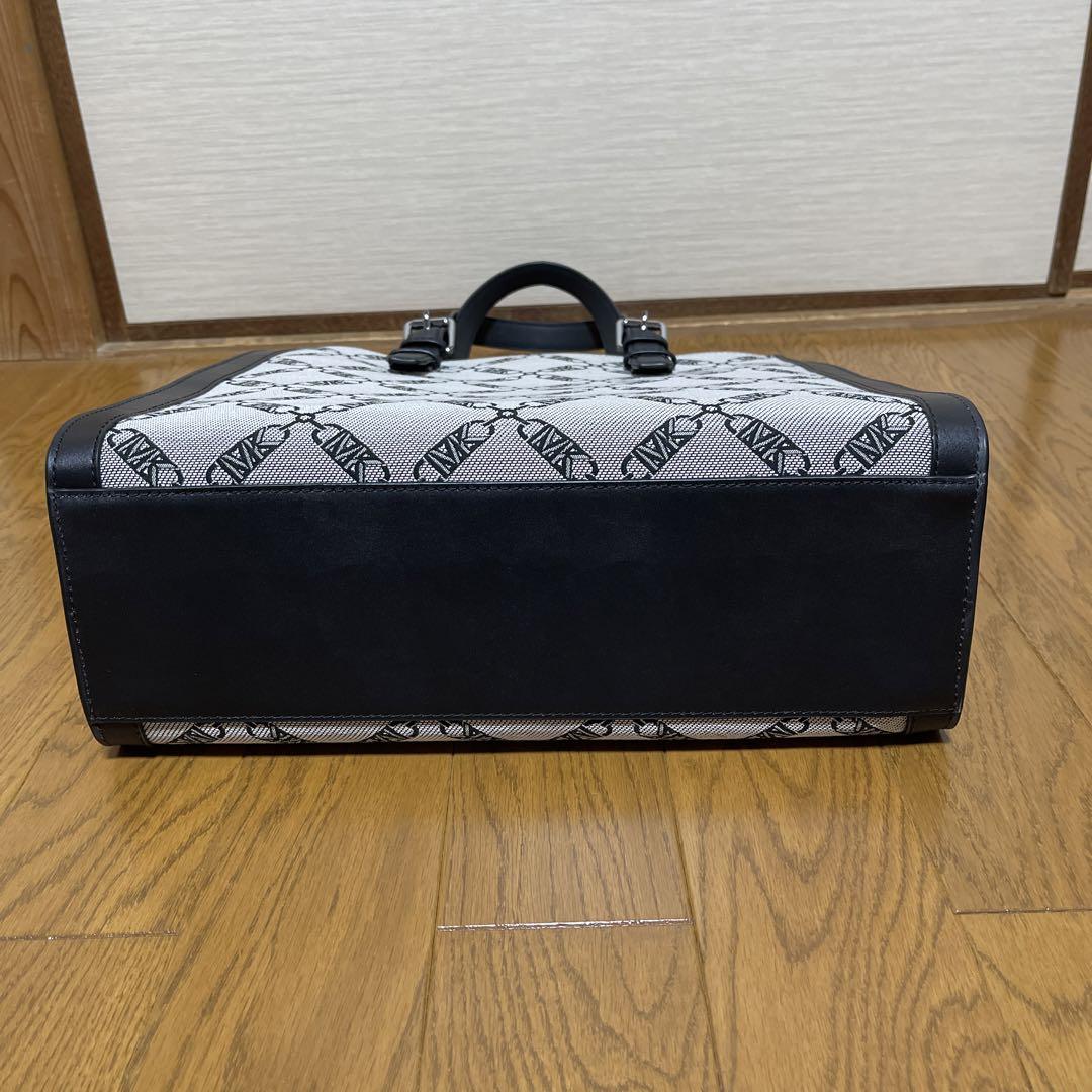 MICHAEL KORS マイケルコース  トートバッグ