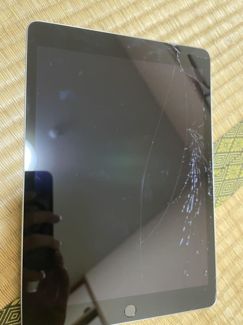 iPad本体 ひび割れあり ジャンク iPad本体 ひび割れあり ジャンク