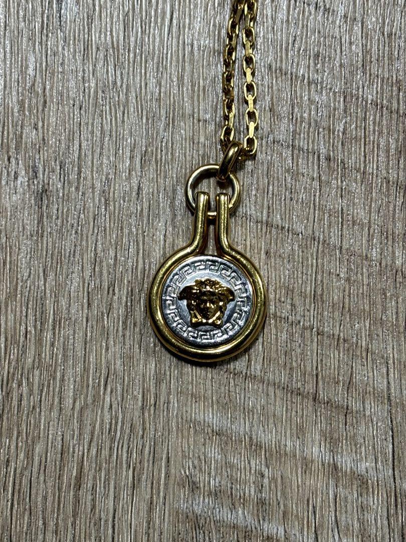 versace  ベルサーチネックレス