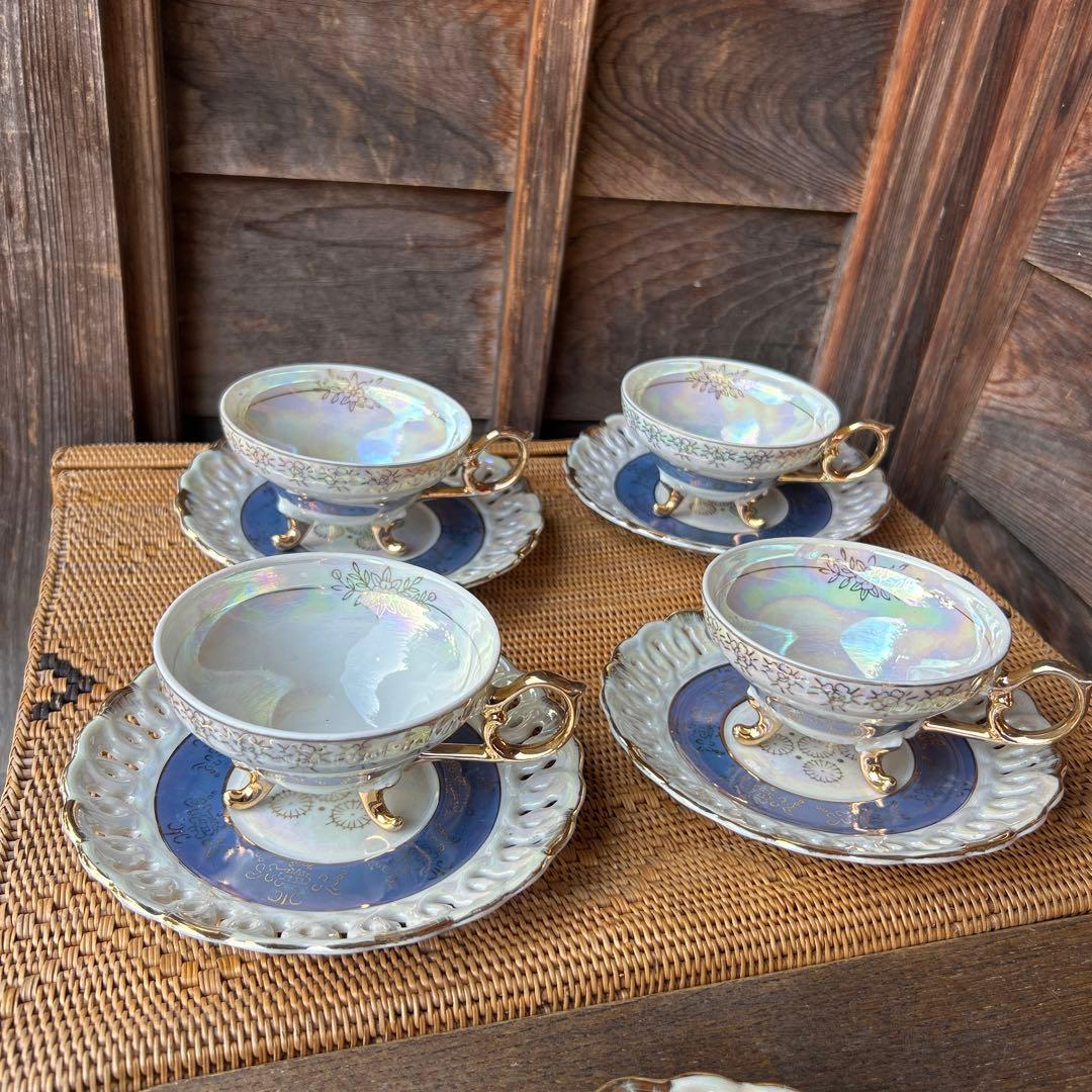 ティーカップ ソーサー 三足 猫足 ロココ調 金彩 fine china 薄い青やや傷や汚れあり