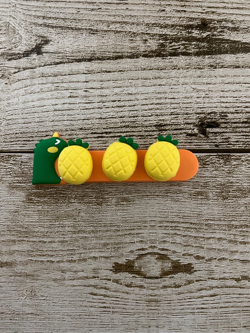 コードクリップ ケーブルホルダー ケーブルクリップ コードホルダーライト