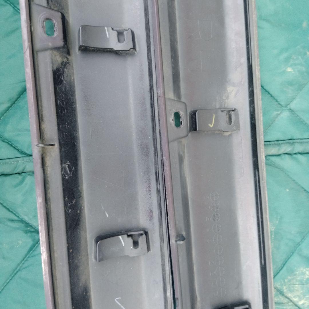 DAIHATSU ムーヴ サイドステップ左右 DAIHATSU ムーヴ サイドステップ左右