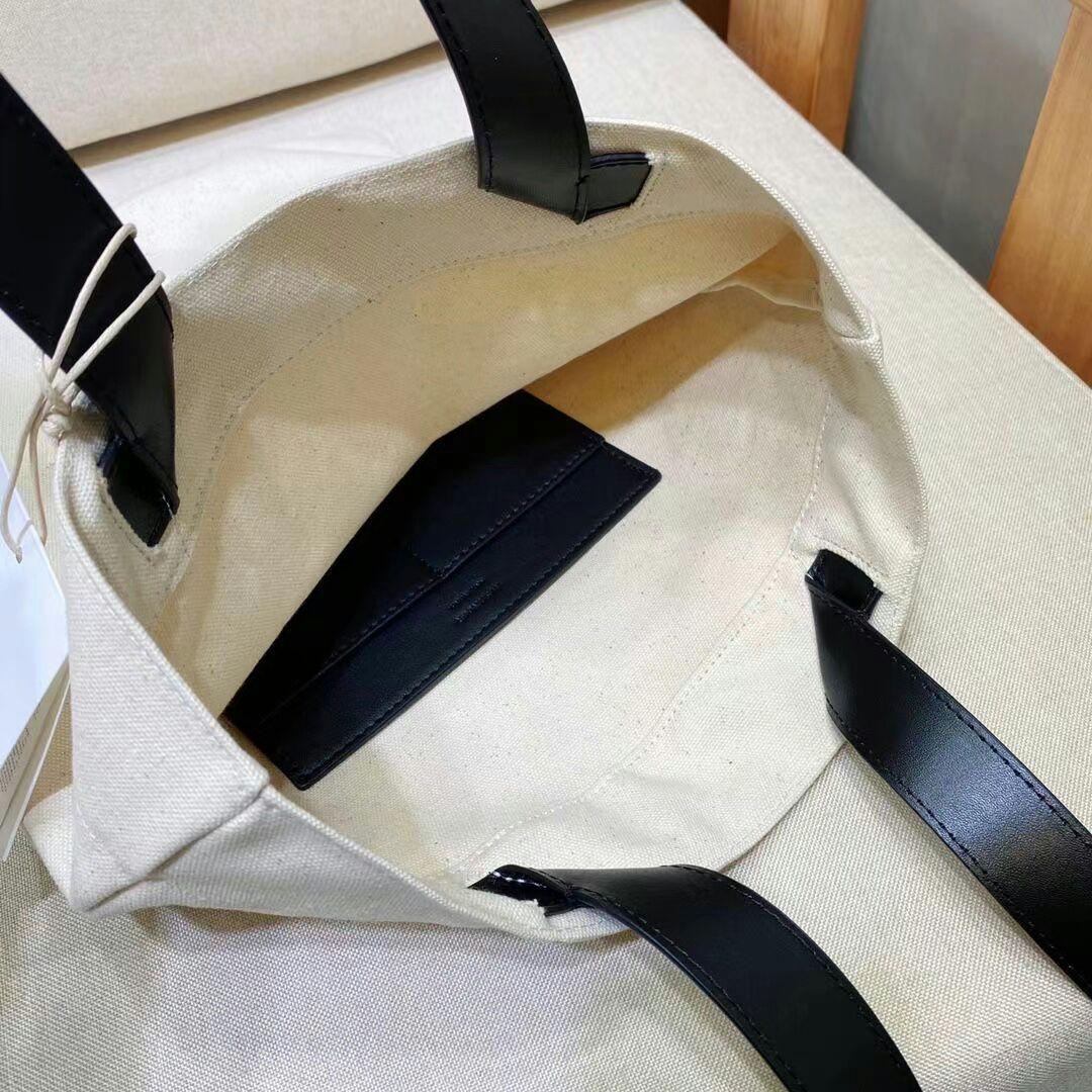 JIL SANDER ジルサンダー フラットロゴ トートバッグ - メルカリ JIL SANDER ジルサンダー フラットロゴ トートバッグ - メルカリ
