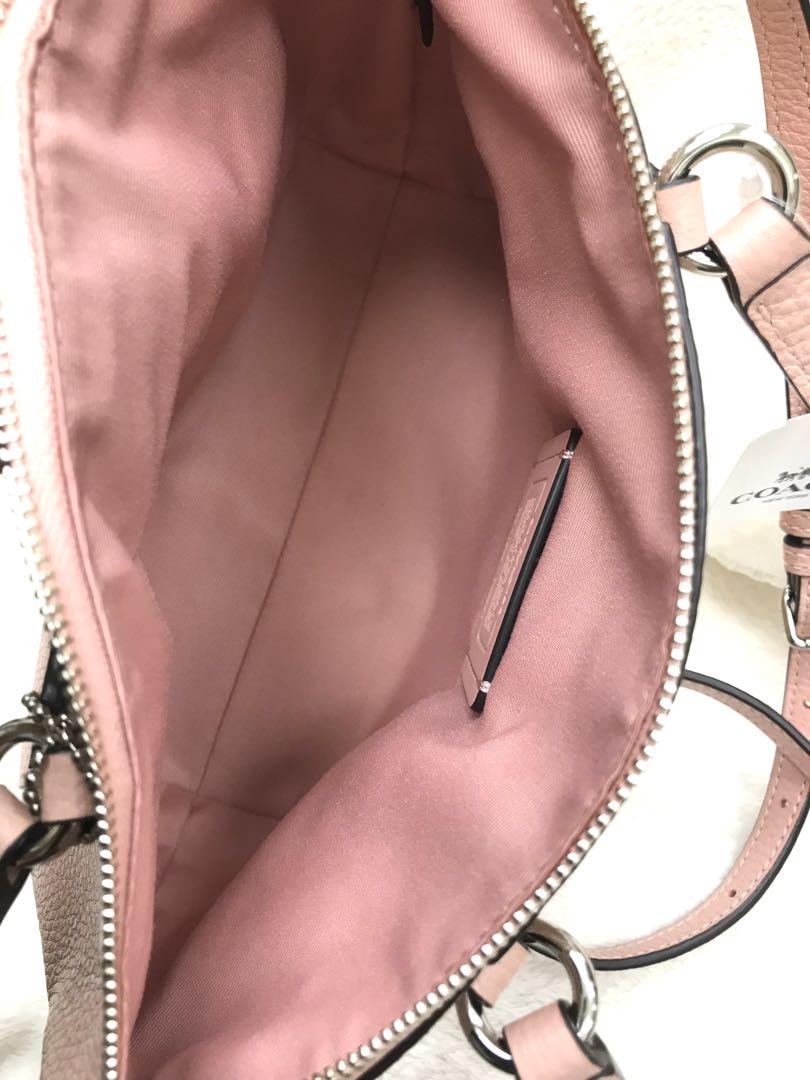 超人気の雑貨店 コーチCOACHショルダーバッグペブルスモールケルシサッチェル バッグ