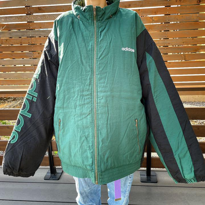 アディダス adidas ビッグサイズ 中綿ナイロンジャケット希少デザイン古着. - メルカリ アディダス adidas ビッグサイズ 中綿ナイロンジャケット希少デザイン古着. - メルカリ