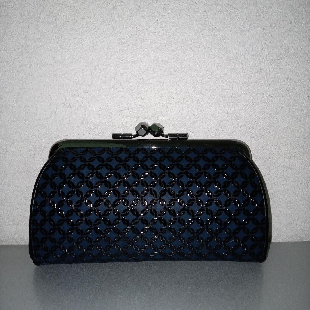 印傳屋　甲州印伝　親子がま口財布　がま口　輪繋ぎ小　鹿革　紺地　黒漆