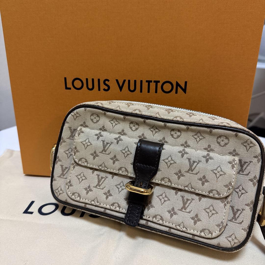 LOUIS VUITTONルイ・ヴィトン ジュリエット ショルダーバッグ斜め掛け