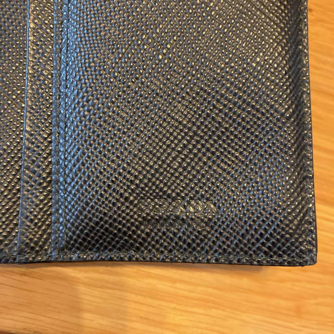 低価 限定値下げ PRADA プラダ 二つ折り財布 サフィアーノレザー 三角ロゴ 黒 7CAxu-m43734154777 大得価SALE