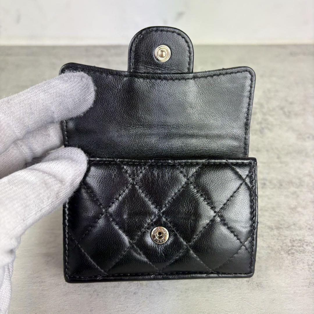 CHANEL シャネル マトラッセ ラムスキン 三つ折り クラシック