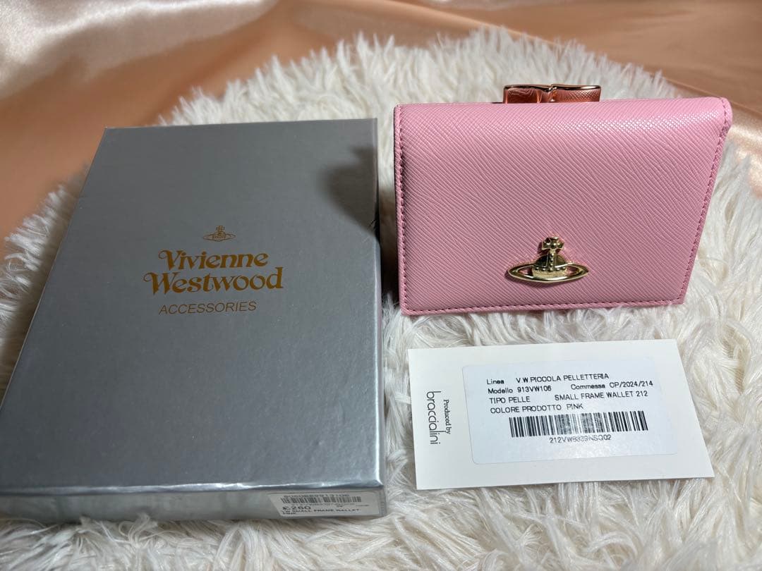 ヴィヴィアン ウエスト ウッド三つ折り財布 ピンクゴールド 【新品未使用】 ヴィヴィアン ウエスト ウッド三つ折り財布 ピンクゴールド 【新品未使用】