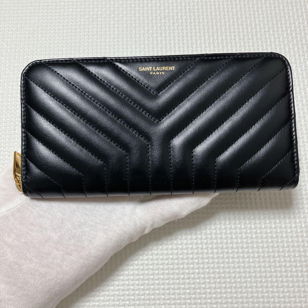 未使用SAINT LAURENTレザーラウンドジップ長財布 キルティング 箱袋付 未使用SAINT LAURENTレザーラウンドジップ長財布 キルティング 箱袋付