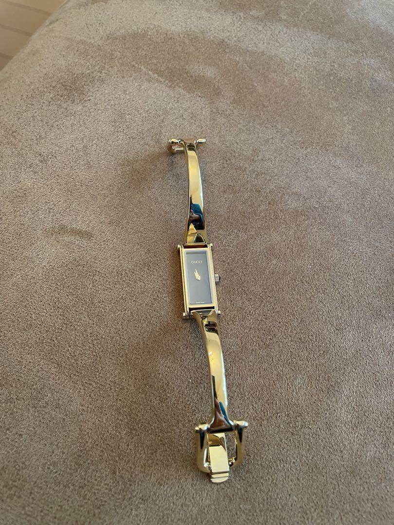 Gucci ゴールド レディース 時計 型番1500