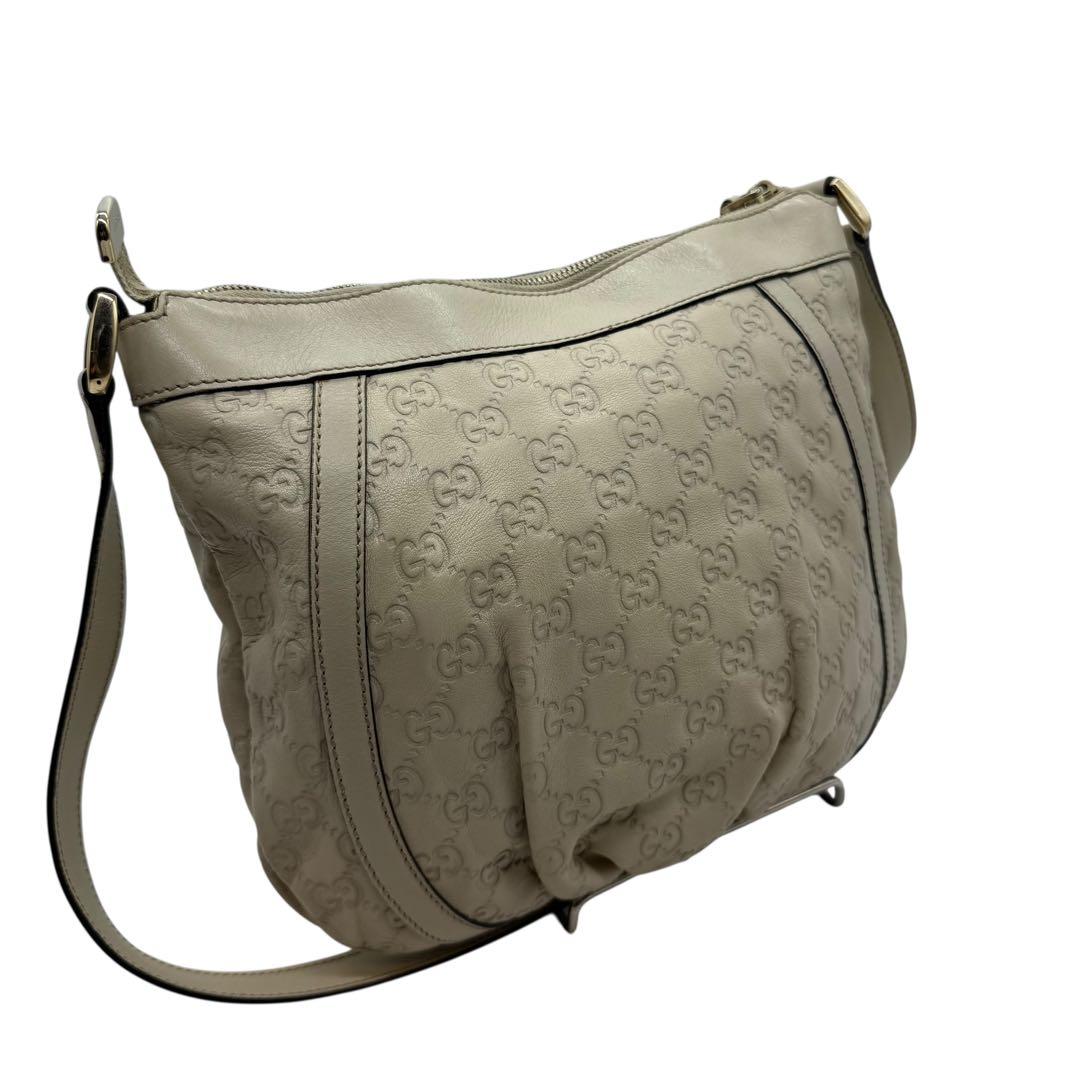 【美品】GUCCI グッチ レザー ショルダーバッグ メッセンジャーバッグ シマ