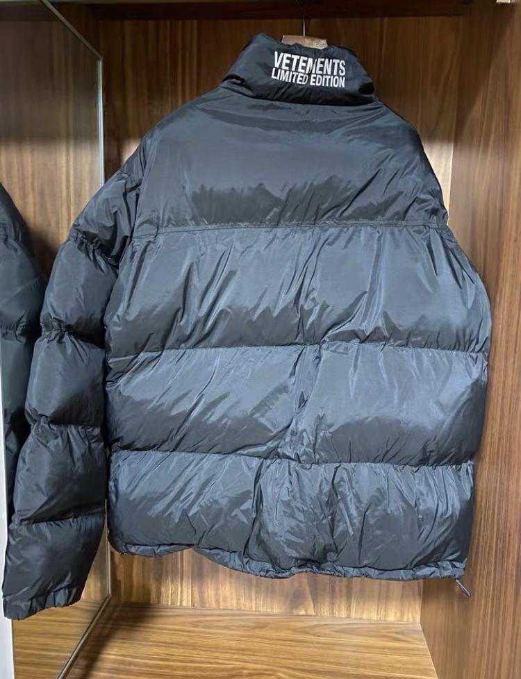 VETEMENTS ヴェトモン LOGO PUFFER JACKET 画像2
