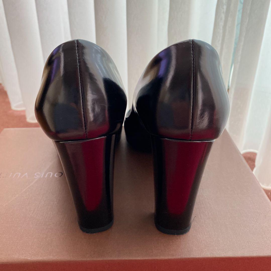LOUIS VUITTON パンプス