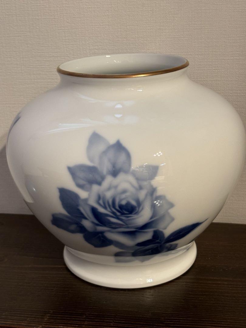 新品　大倉陶園 ブルーローズ 花瓶