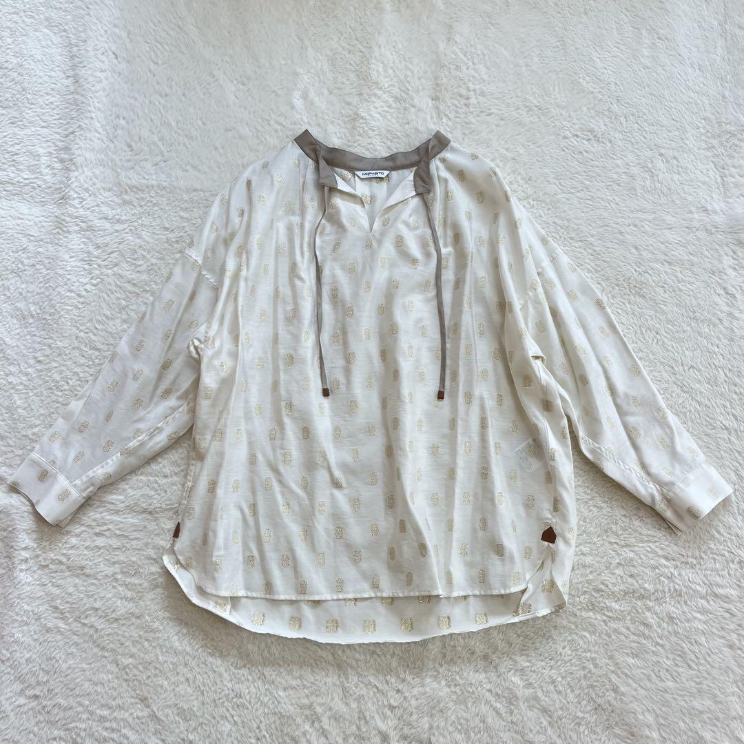 最大80％オフ モラビト 未使用美品 MORABITO ブラウス 刺繍 スキッパー BLANC トップス