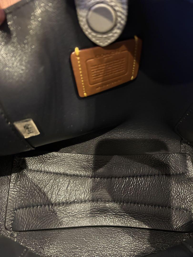 美品　COACH ハドリーホーボー　Hadley hobo 21