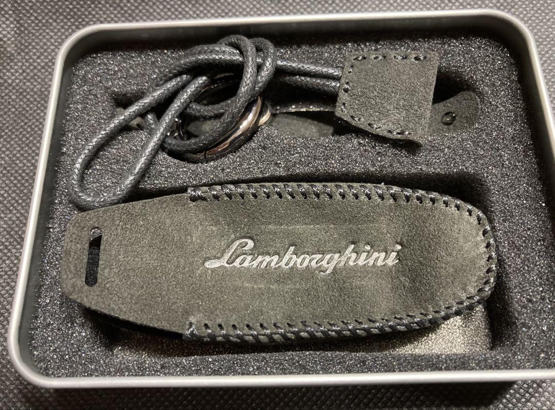 ランボルギーニ ウルス レヴエルト アルカンターラ製キーカバー 新品未使用 ランボルギーニ ウルス アルカンターラ製キーカバー 新品未使用