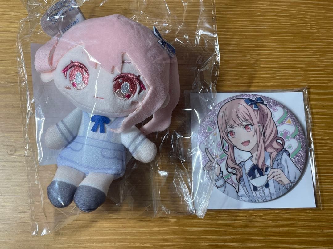 プロセカ はぴこれ 暁山瑞希 ぬいぐるみマスコット 缶バッジ