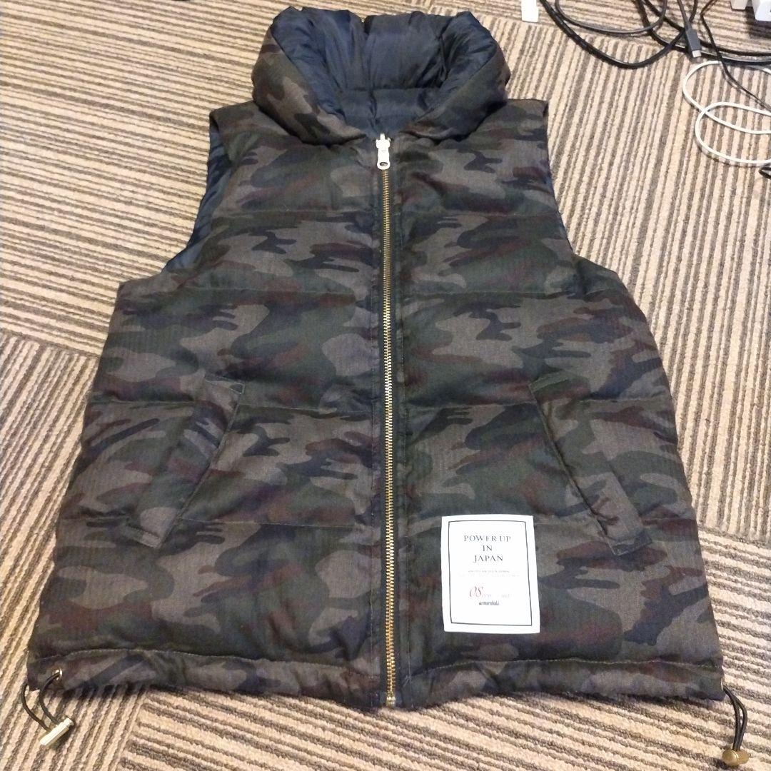 美品●BACKNUMBER●08ダウン迷彩柄×紺リバーシブルダウンベストM