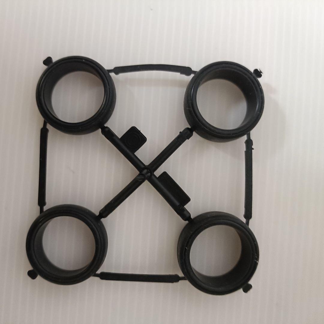 【新品未組立品】レーサーミニ四駆　エアロソリチュード　再販版