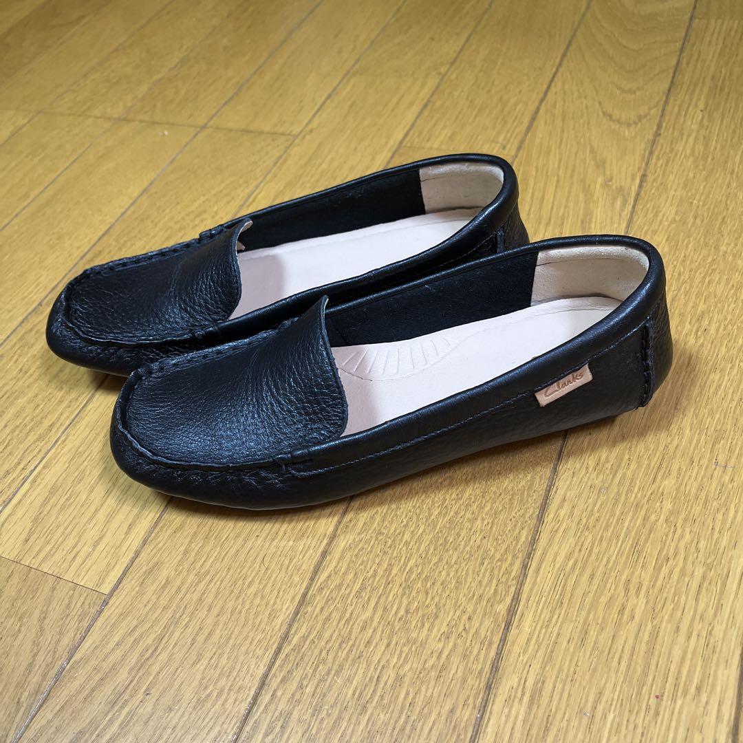 最新最全のをすべて Clarks 黒 レザー ローファー 未使用 - メルカリ 靴