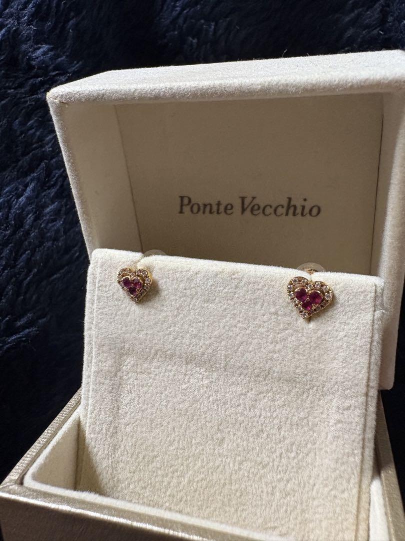 Ponte Vecchio ハート型ピアス