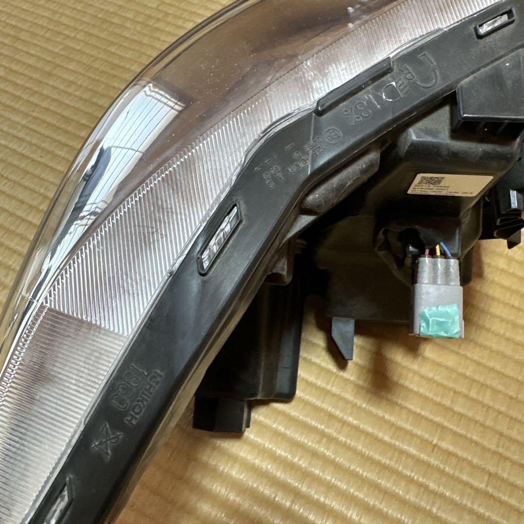 スペーシアカスタム　MK53S 左フロントヘッドランプユニット