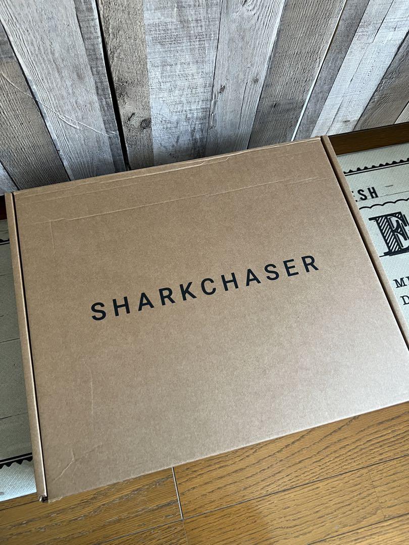 SHARKCHASER トートバッグ本革✨大容量通勤、箱付き新品未使用品❣️