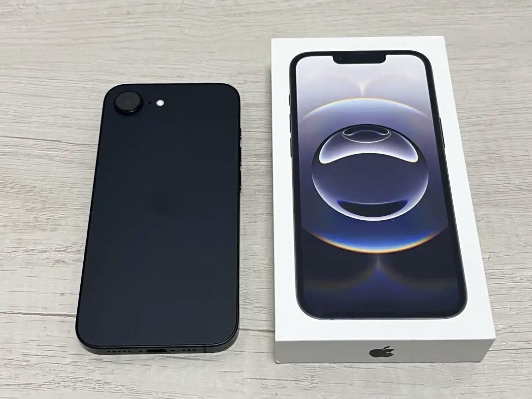 iPhone 16e 128GB ブラック SIMフリー