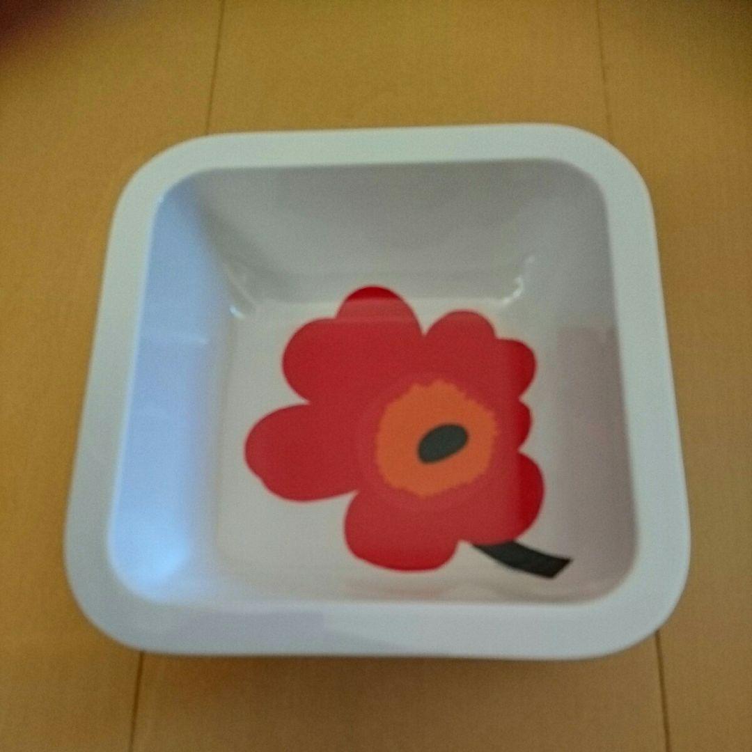 マリメッコ marimekko メラミン 食器 皿 ウニッコ 北欧 入手困難