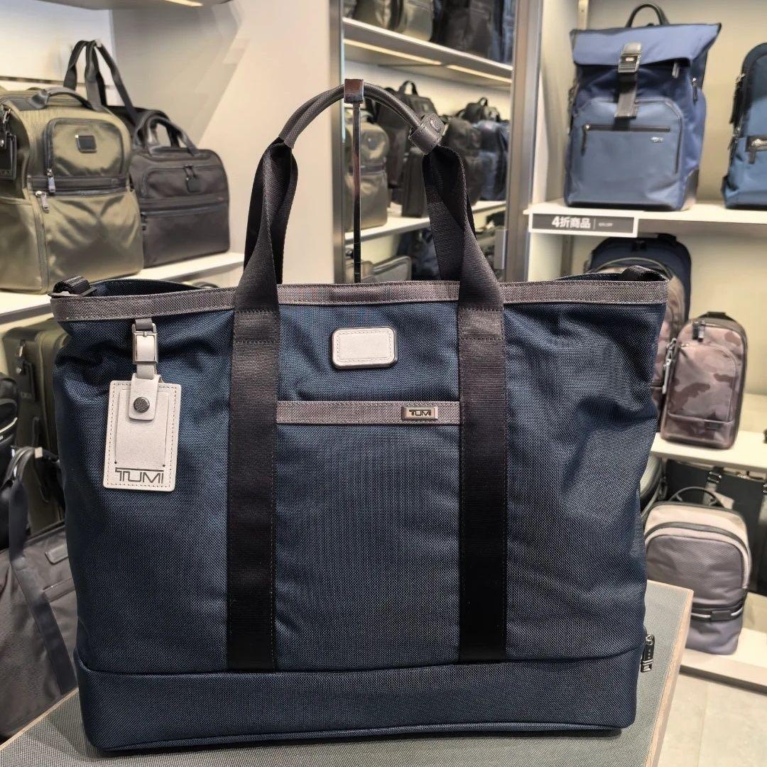 人気アイテム 新品】TUMI メルカリ - ブルー スリムトートバッグ バッグ