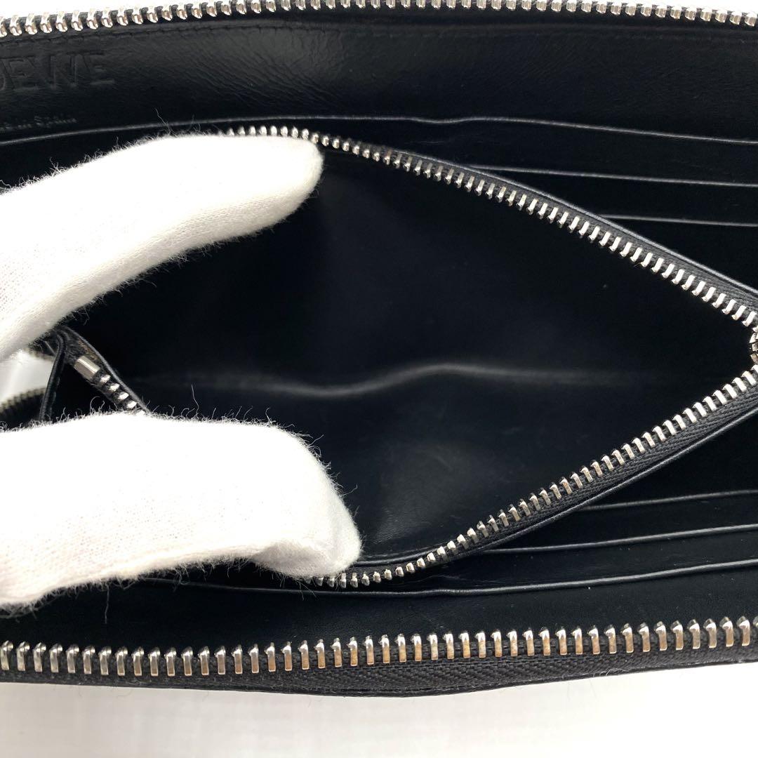 極美品　LOEWE ブラック　エンボス 長財布　アナグラム　ラウンドファスナー