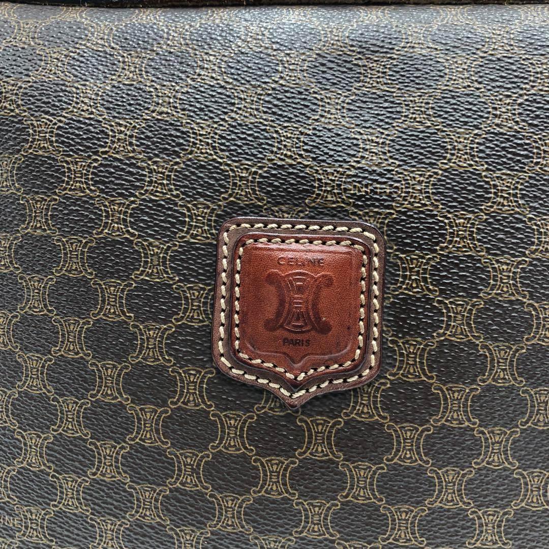 CELINE