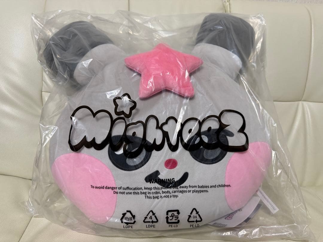 MIGHTEEZ ビッグフェイスクッション ソンファ Ddeongyo