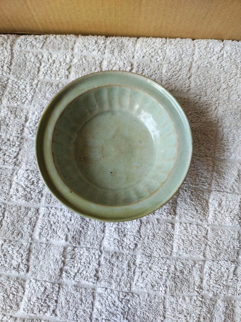 龍泉窯 青磁小皿 蓮弁文 陶磁器 中国 時代物