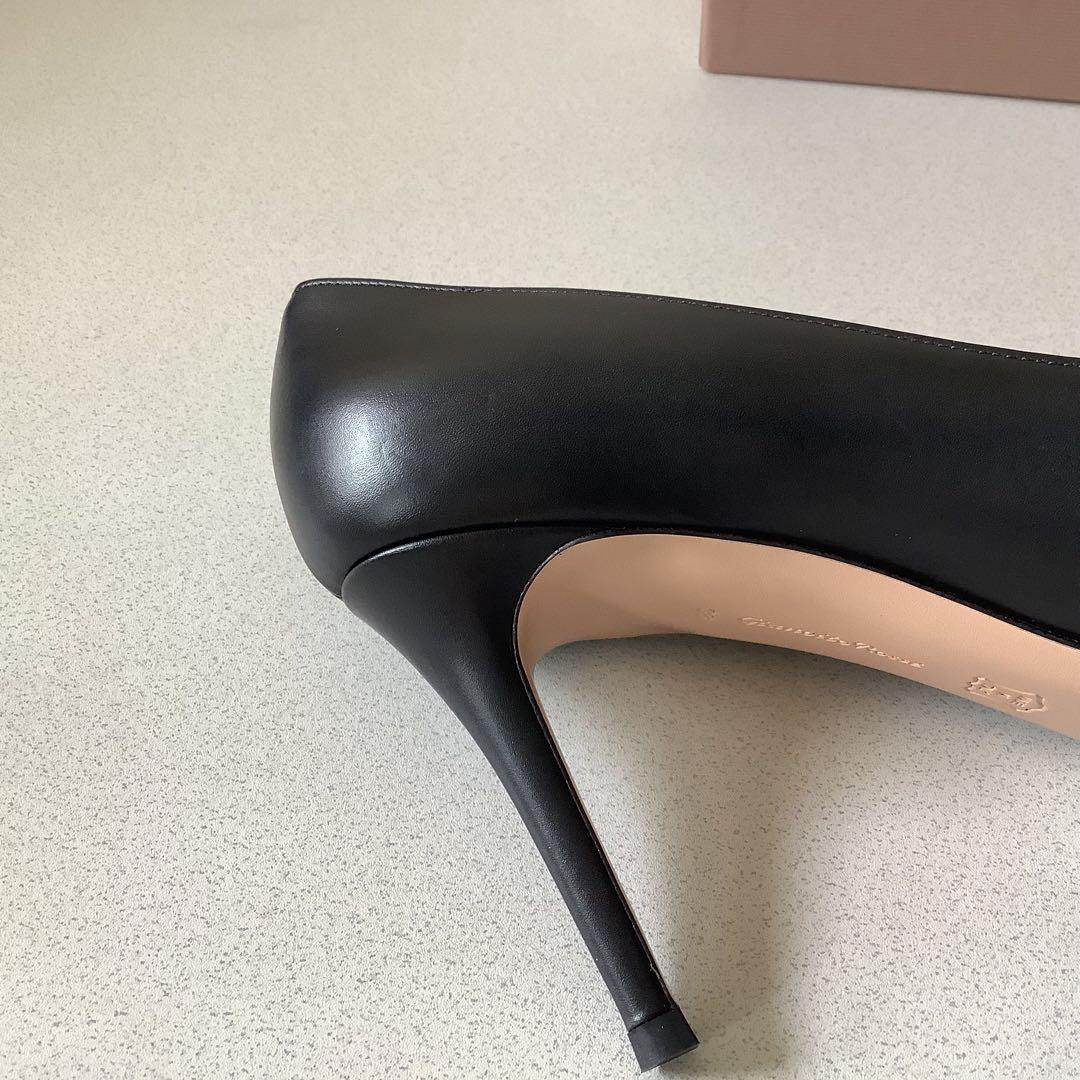 Gianvito Rossi ブラック ハイヒール Gianvito Rossi ブラック ハイヒール