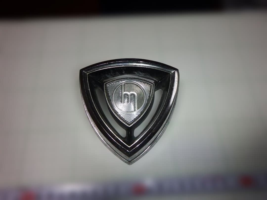 マツダ ロータリー エンブレムと (雑誌、おもちゃなど おまけの粗品など ) マツダ ロータリー エンブレムと (雑誌、おもちゃなど おまけの粗品など )