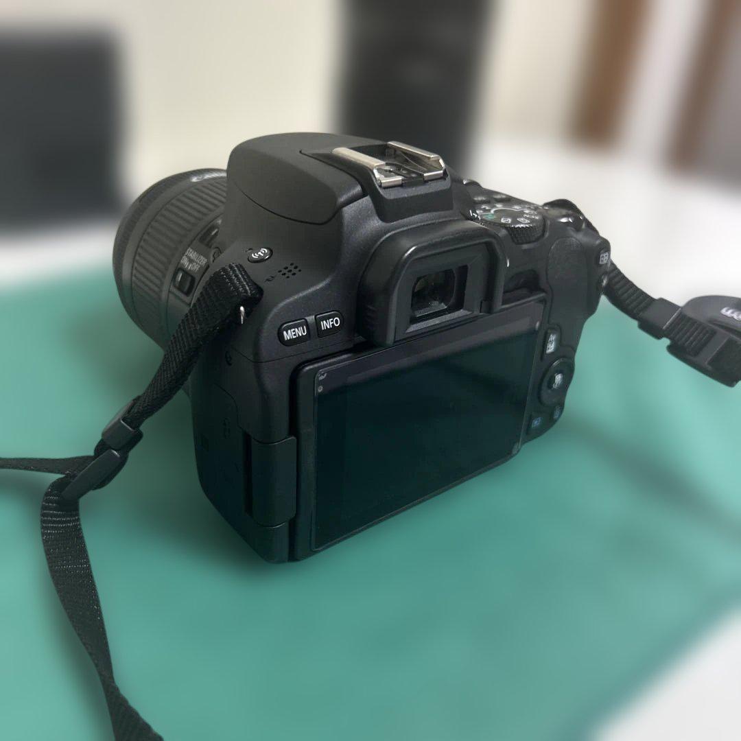 Canon eos kiss x9 ダブルズーム　キャノン　イオスキス　デジカメ
