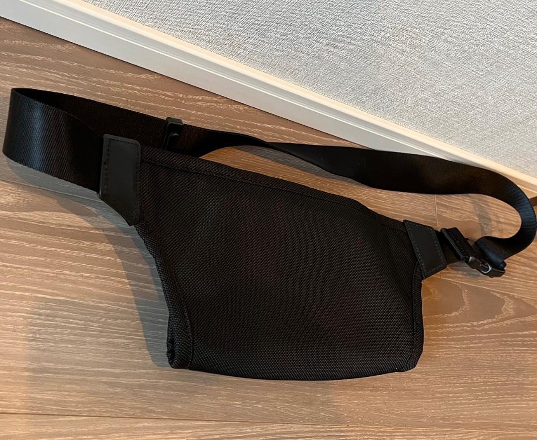 Sale最終【未使用に近い】TUMI トゥミ ショルダーバッグ ウエストポーチ