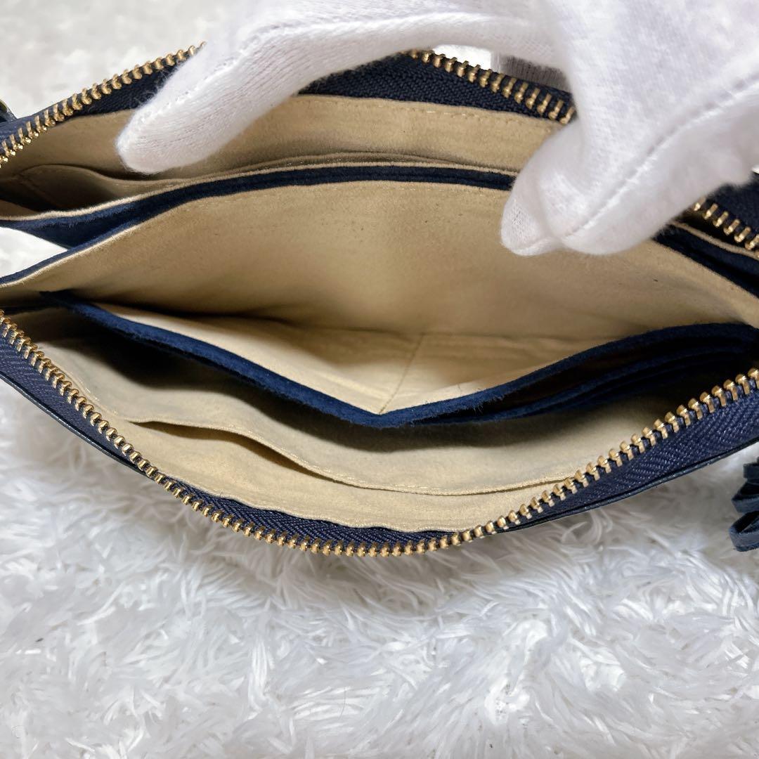 美品✨ATAO アタオ ウォレットバッグ オフィス ブーブー 財布 ポシェット 美品✨ATAO アタオ ウォレットバッグ オフィス ブーブー 財布 ポシェット