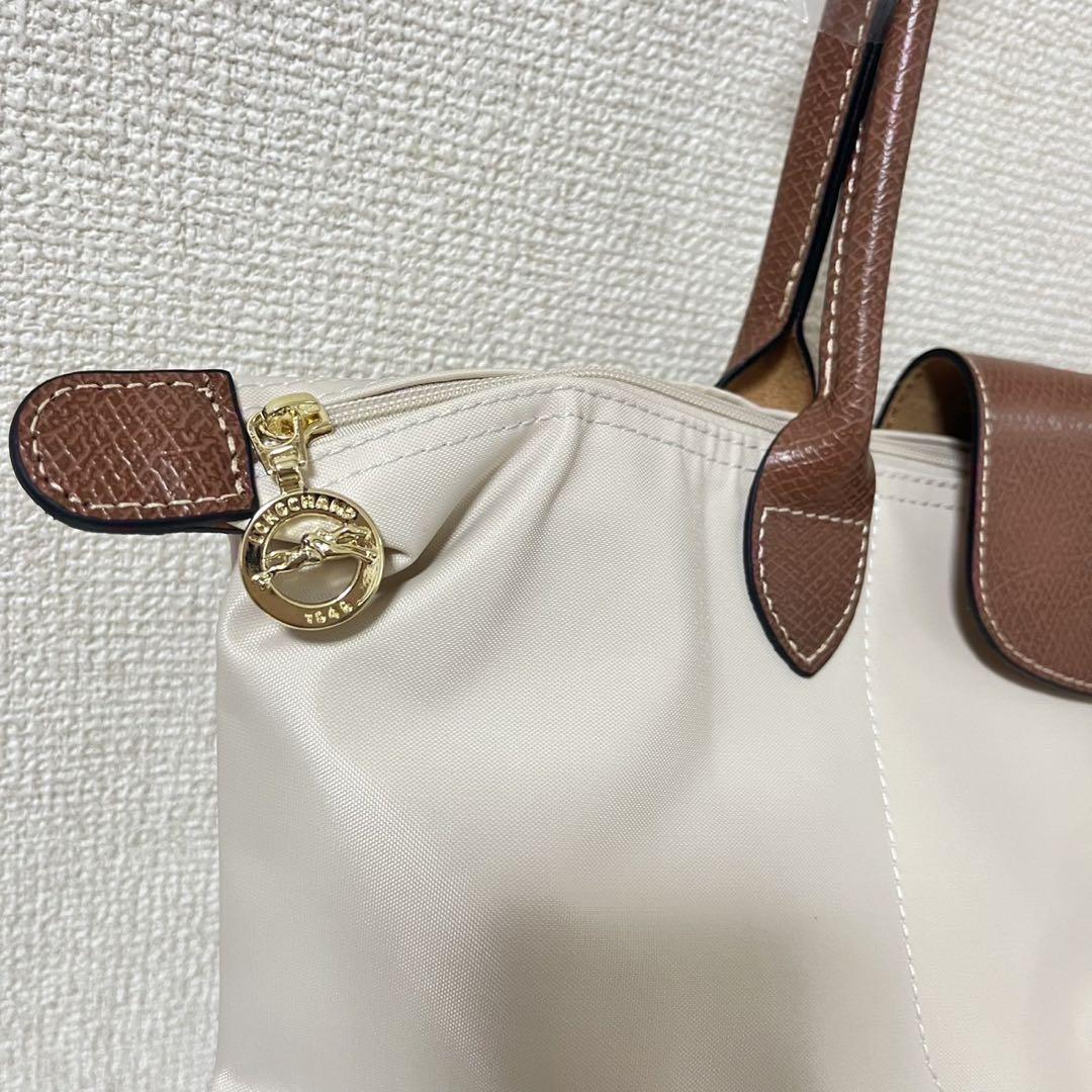 新品】ロンシャン ルプリアージュオリジナル 肩掛けLペーパー色