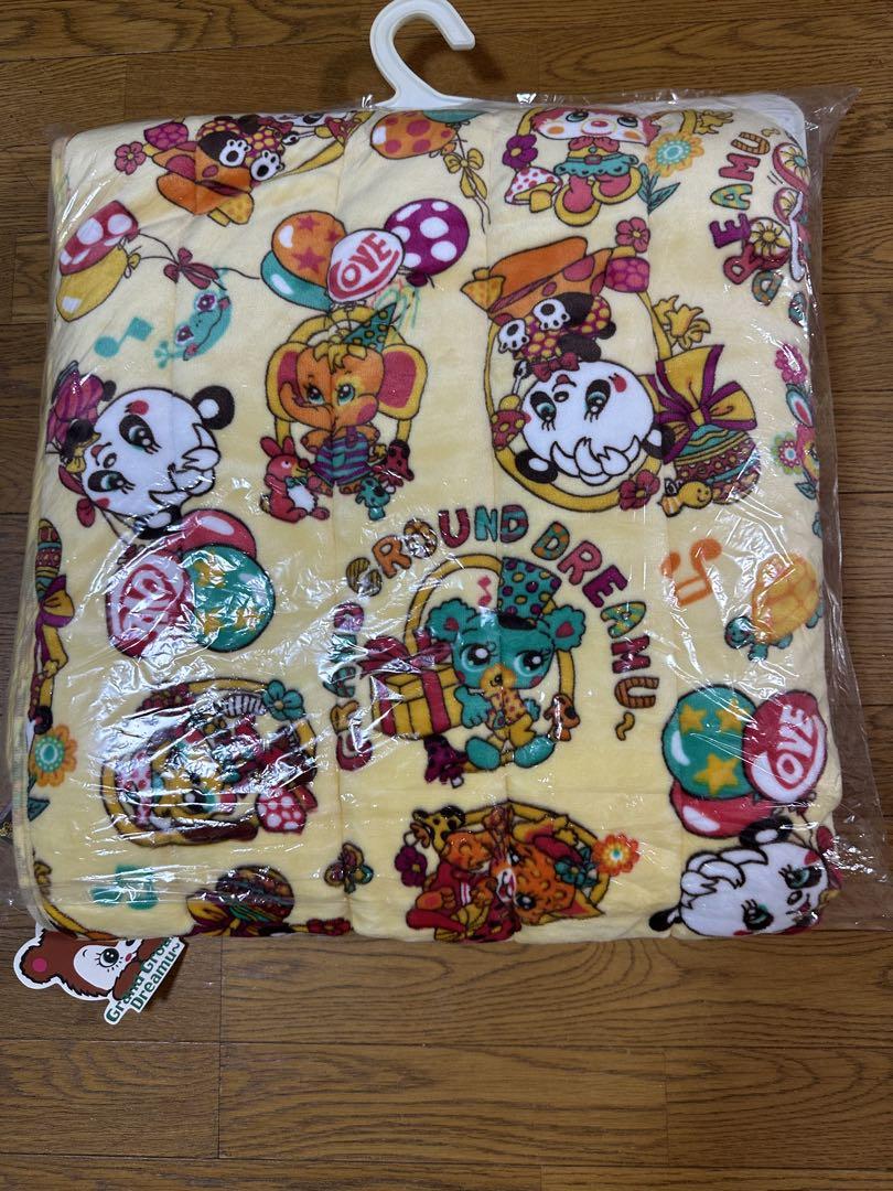 レア新品！グラグラ☆敷パットＭお昼寝入園入学保育園パンダ人気完売毛布